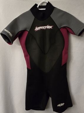 Hyperflex Shorty Wetsuit - Black, Gray & Berry Size 10